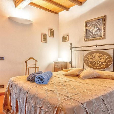 Renaissance Apartment Pienza Bagian luar foto
