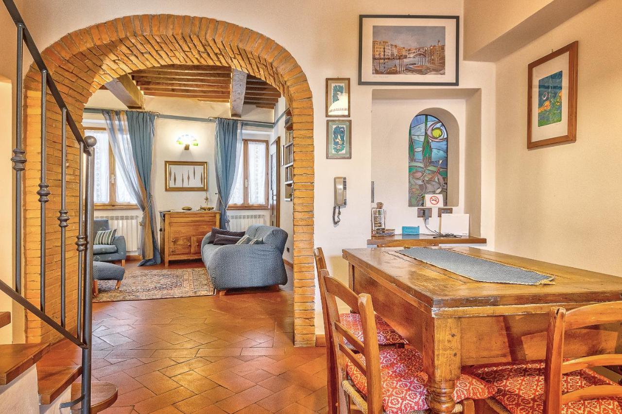 Renaissance Apartment Pienza Bagian luar foto