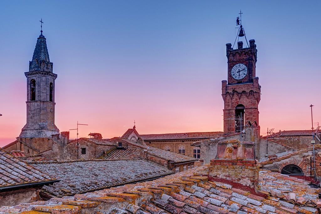 Renaissance Apartment Pienza Bagian luar foto